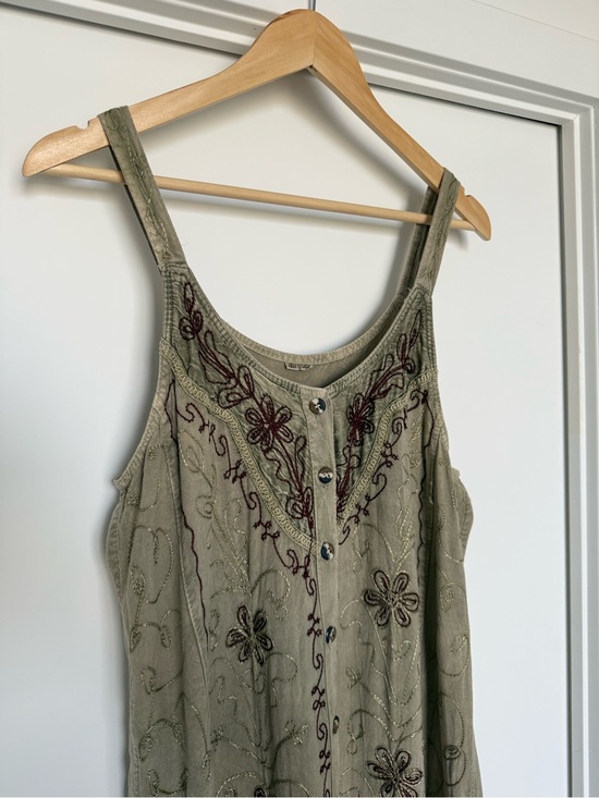 Vintage Dresses & Skirts - Embroidered Maxi Dress